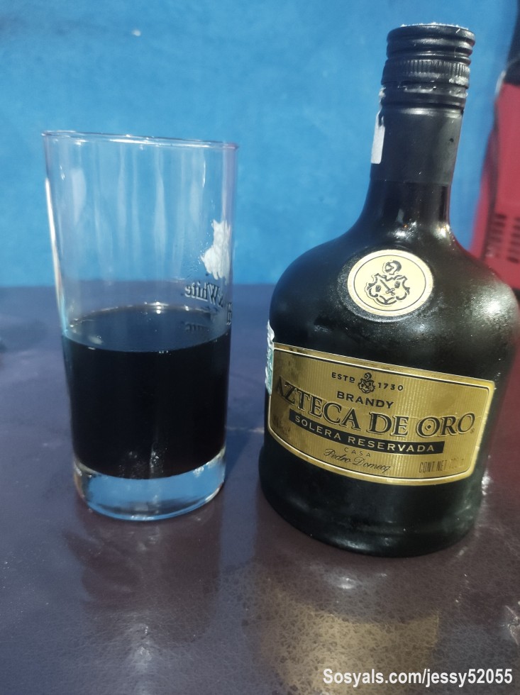 Noche rica 😋😋😋🥂🍾🍷